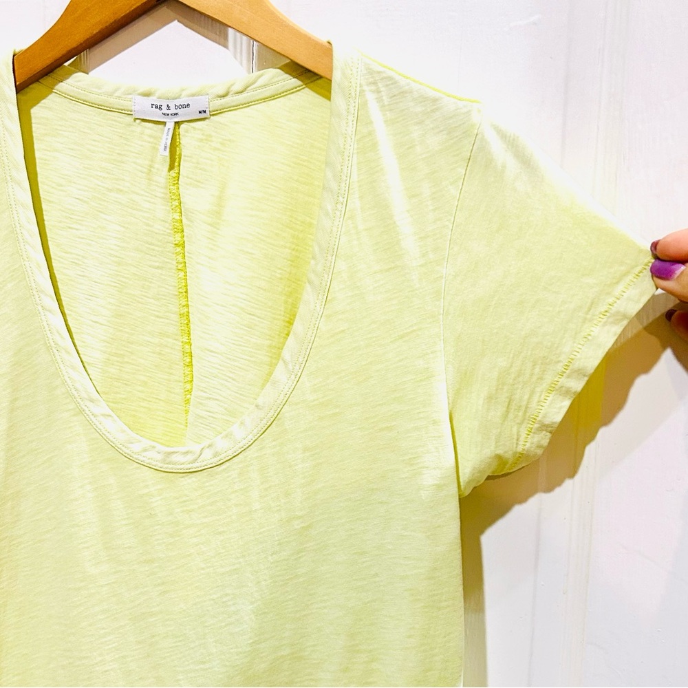 RAG & BONE 100% Pima Cotton Yellow-Green U-Neck Tee Luxury Loungewear Size M - Picture 3 of 6